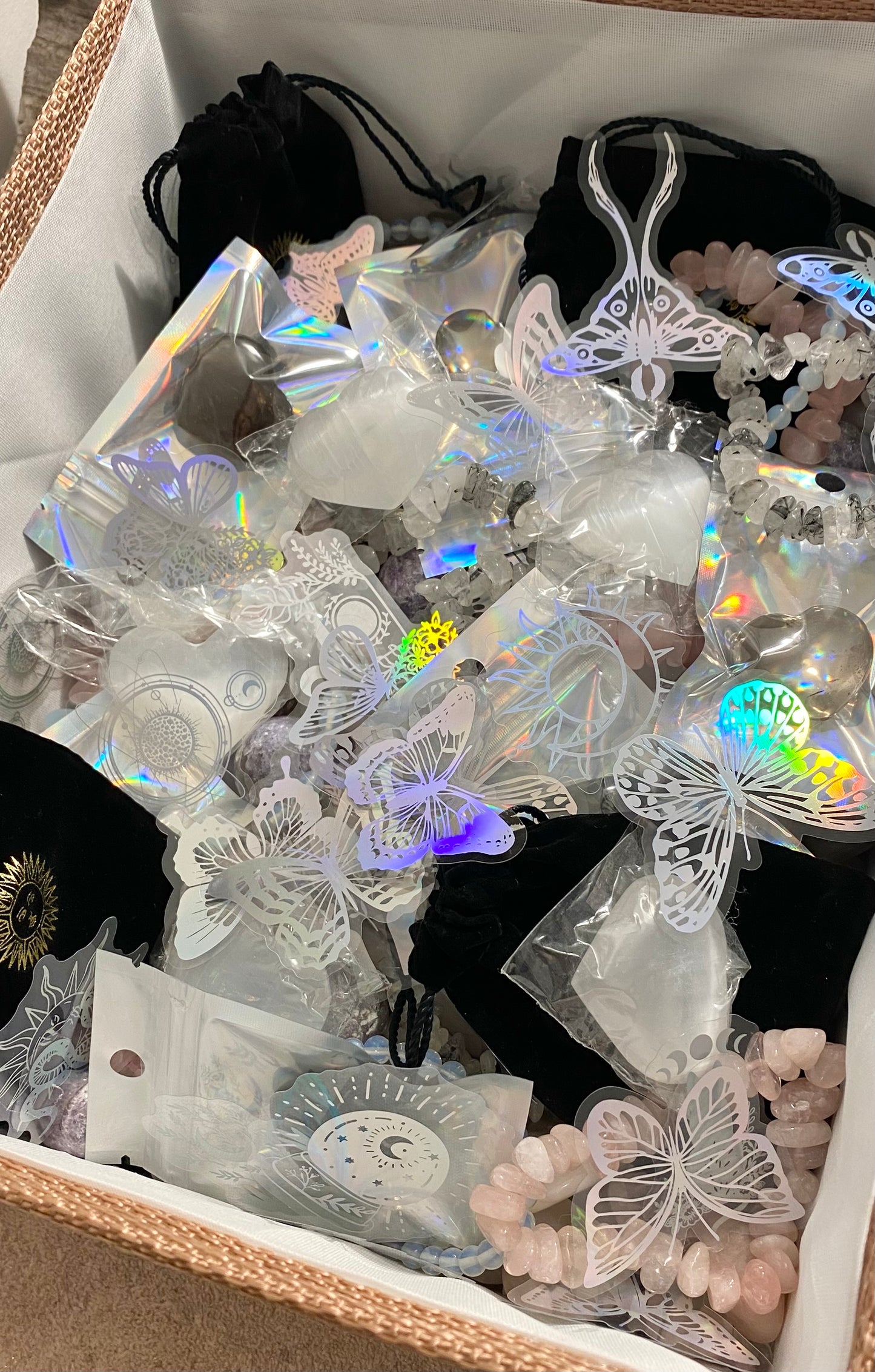 Crystal Confetti ✨