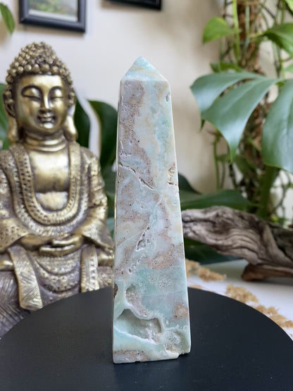 Karibischer Calcit Obelisk 3